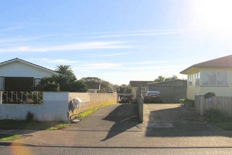 Photo of property in 2/14 Israel Avenue, Clover Park, Auckland, 2023
