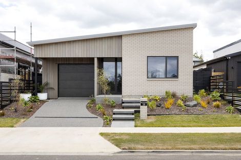 Photo of property in 16 Lumino Terrace, Peacocke, 3206