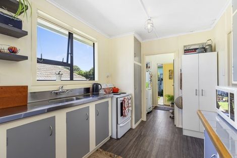 Photo of property in 110 Main Road, Titahi Bay, Porirua, 5022