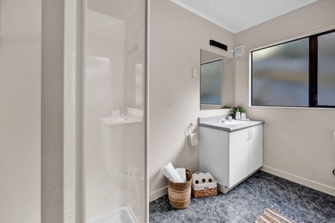 Photo of property in 23 Maratahu Street, Westown, New Plymouth, 4310