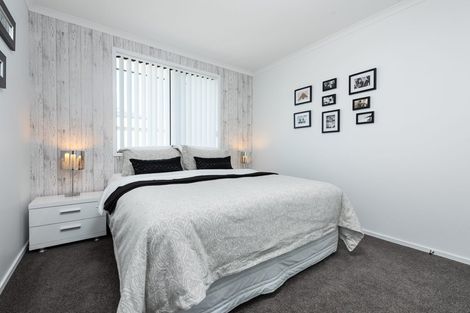 Photo of property in 24 Drabble Crescent, Papamoa Beach, Papamoa, 3118