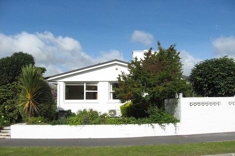 Photo of property in 23 Guinness Crescent, Ilam, Christchurch, 8041