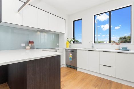 Photo of property in 1/2a Cambridge Road, Manurewa, Auckland, 2102