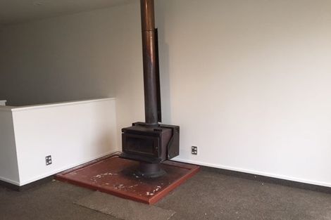 Photo of property in 17a Wynyard Crescent, Fernhill, Queenstown, 9300