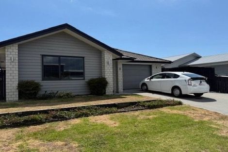 Photo of property in 35 Te Wharo Drive, Papamoa, 3118