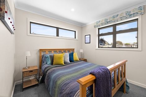 Photo of property in 4b Read Crescent, Clive, 4102