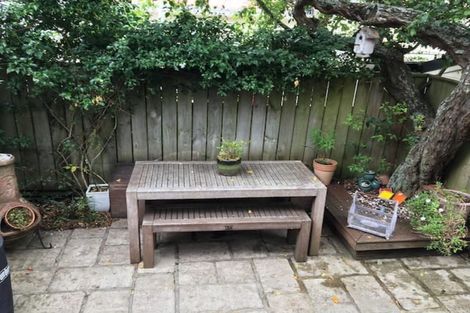 Photo of property in 7 Ascot Street, Thorndon, Wellington, 6011