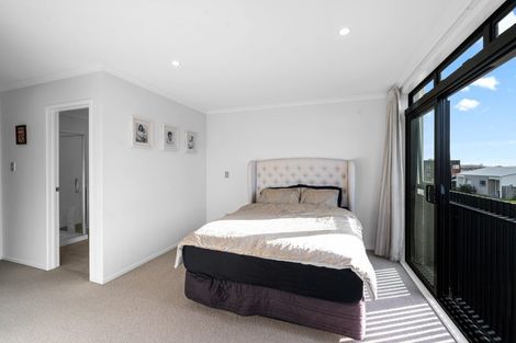 Photo of property in 6a Nohoanga Road, Karaka, Papakura, 2113