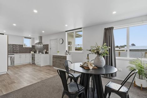 Photo of property in 18 Moa Street, Waikiwi, Invercargill, 9810