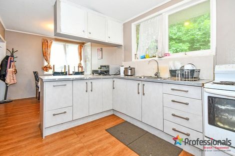 Photo of property in 531 Massey Road, Mangere, Auckland, 2022