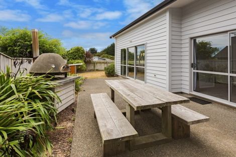 Photo of property in 144 Navigation Drive, Whitby, Porirua, 5024