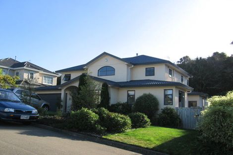 Photo of property in 9 Wantwood Grove, Churton Park, Wellington, 6037