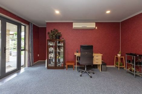 Photo of property in 5 Azure Place, Huntington, Hamilton, 3210