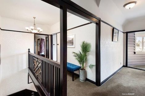 Photo of property in 323 The Terrace, Te Aro, Wellington, 6011