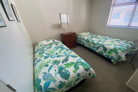 Photo of property in Capri Apartments, 5 The Mall, Mount Maunganui, 3116