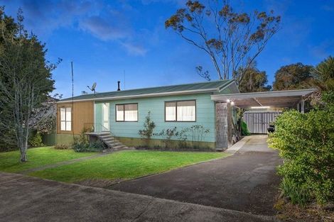 Photo of property in 12 Granville Drive, Massey, Auckland, 0614