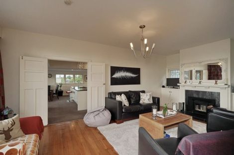 Photo of property in 3 Hackthorne Road, Cashmere, Christchurch, 8022