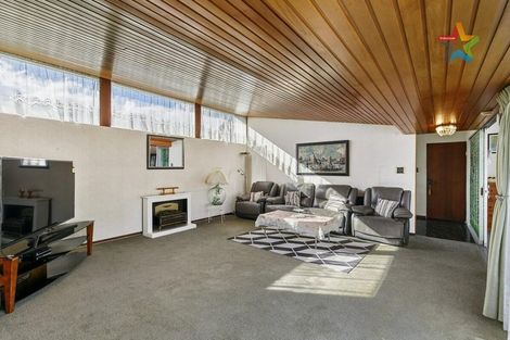 Photo of property in 20 Park Avenue, Epuni, Lower Hutt, 5011
