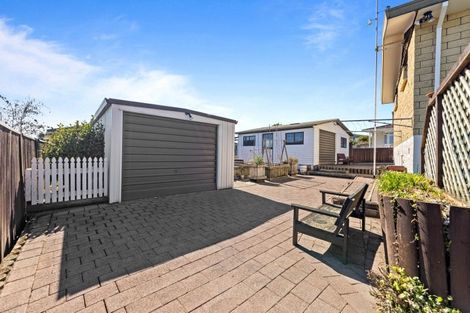 Photo of property in 22 Golders Place, Richmond Heights, Taupo, 3330
