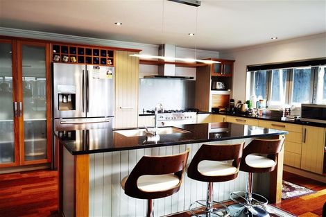 Photo of property in 51 Bronwylian Drive, Flat Bush, Auckland, 2016