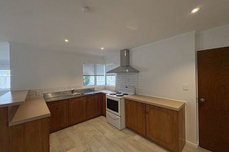 Photo of property in 28 Second Avenue, Avenues, Whangarei, 0110
