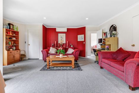 Photo of property in 5 Grosvenor Place, Rototuna, Hamilton, 3210