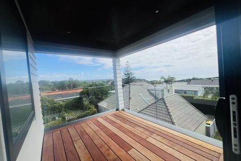 Photo of property in 33 Kotuitui Drive, Wainui, Silverdale, 0992