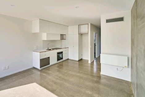 Photo of property in 15 Te Ara O Paetutu, Petone, Lower Hutt, 5012