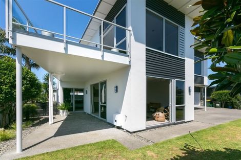 Photo of property in 18 Parkvue Drive, Bell Block, New Plymouth, 4312
