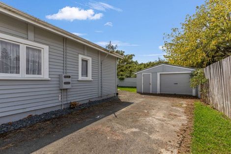 Photo of property in 11 Tawa Street, Edgecumbe, 3120