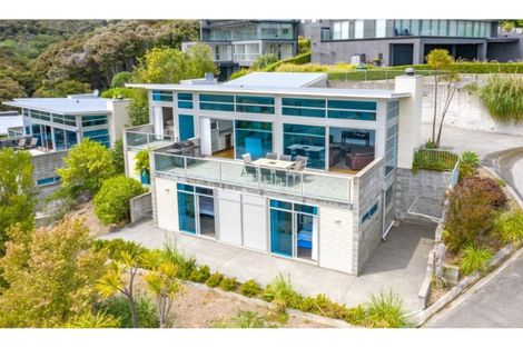 Photo of property in 6 Langlois Lane, Akaroa, 7520