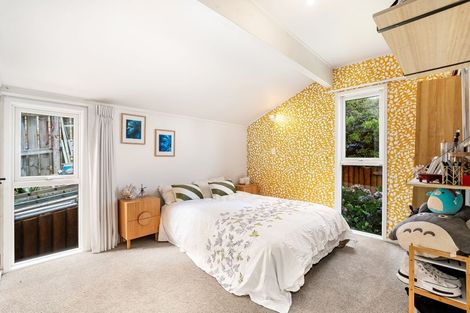 Photo of property in 15 Mercury Way, Whitby, Porirua, 5024
