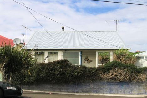 Photo of property in 16 Harper Street, Newtown, Wellington, 6021