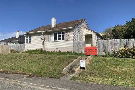 Photo of property in 18 Doyle Street, Bluff, 9814