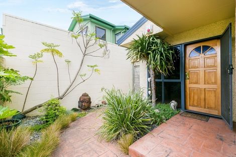 Photo of property in 6 Kennedy Road, Napier South, Napier, 4110