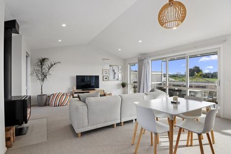 Photo of property in 93 Mapua Drive, Mapua, 7005