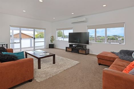 Photo of property in 9 Harvest Drive, Henderson, Auckland, 0612