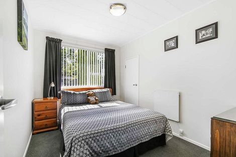 Photo of property in 22 Cantina Avenue, Bayview, Auckland, 0629