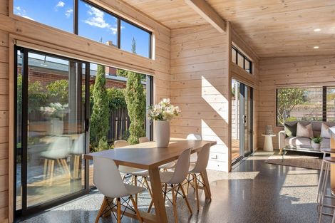 Photo of property in 7 Yardley Street, Avonhead, Christchurch, 8042