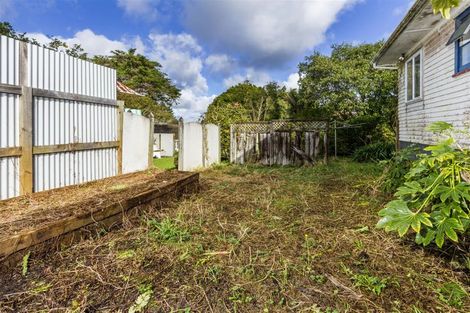 Photo of property in 2/22 Windy Ridge Road, Glenfield, Auckland, 0629