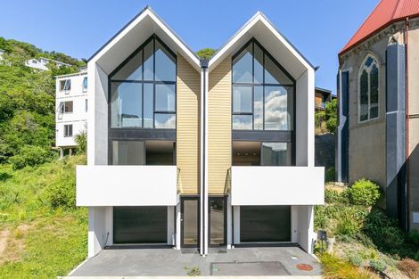 Photo of property in 41 Erica Pabst Way, Island Bay, Wellington, 6023