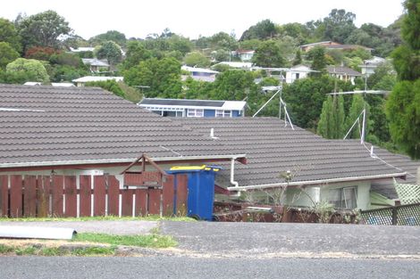 Photo of property in 2/109 Stanley Road, Glenfield, Auckland, 0629