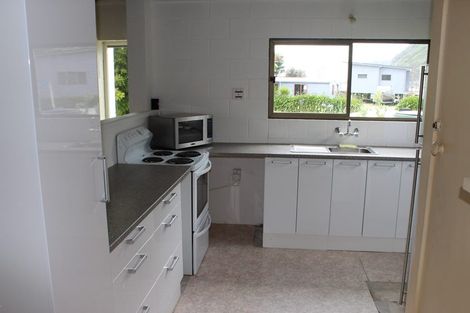 Photo of property in 2 Bolton Place, Hicks Bay, Tikitiki, 4087