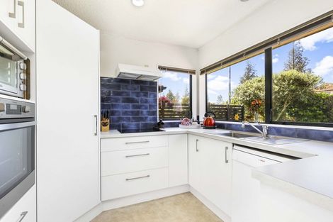 Photo of property in 89 Grosvenor Gardens, Flagstaff, Hamilton, 3210