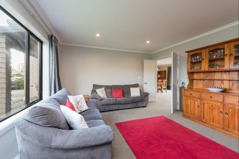 Photo of property in 2 Ernest Place, Brightwater, 7022