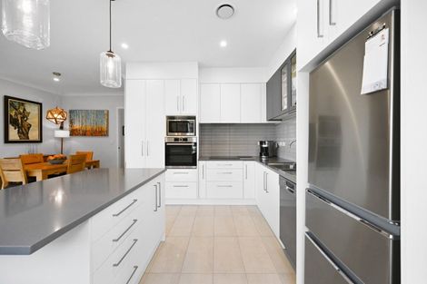 Photo of property in 8 Eskdale Lane, Flagstaff, Hamilton, 3210