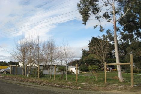 Photo of property in 24 Blyth Street, Woodend, Invercargill, 9877