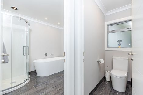 Photo of property in 54 Chedworth Avenue, Chedworth, Hamilton, 3210