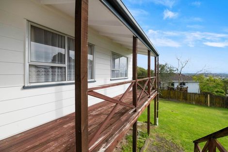 Photo of property in 24 Santiago Crescent, Unsworth Heights, Auckland, 0632