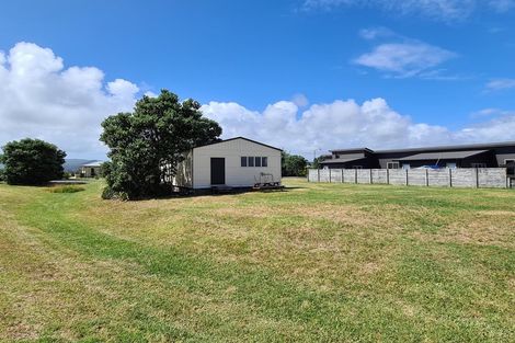 Photo of property in 104 Harbour Drive, Matarangi, Whitianga, 3592